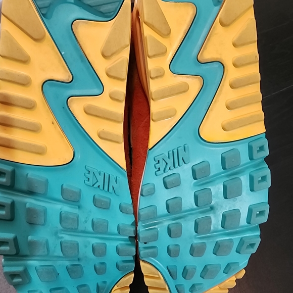 Nike Air Max 90 SE - Picture 9 of 9